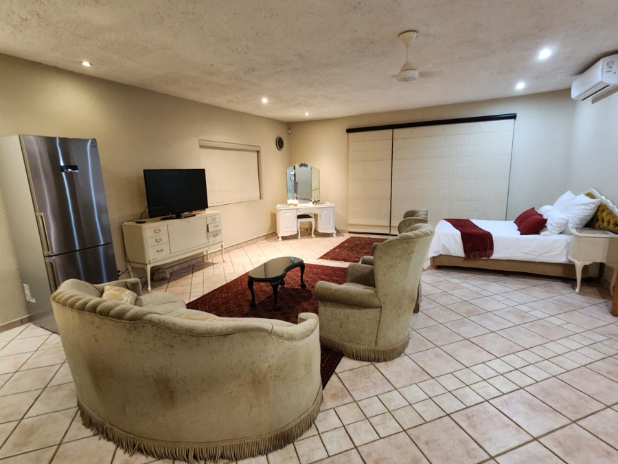 4 Bedroom Property for Sale in Ifafi North West
